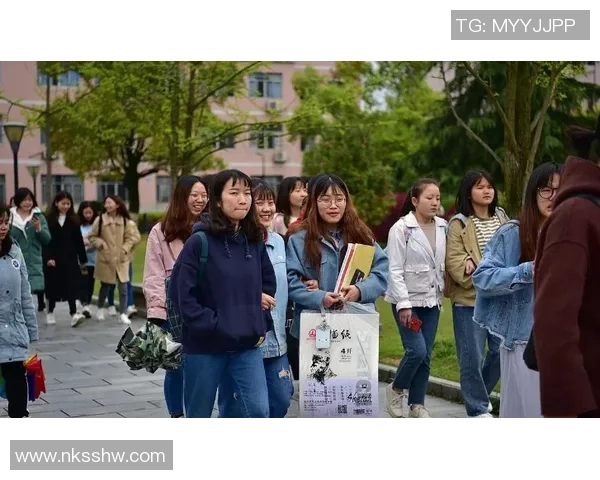 最优秀足球明星身体素质分析与数据对比研究